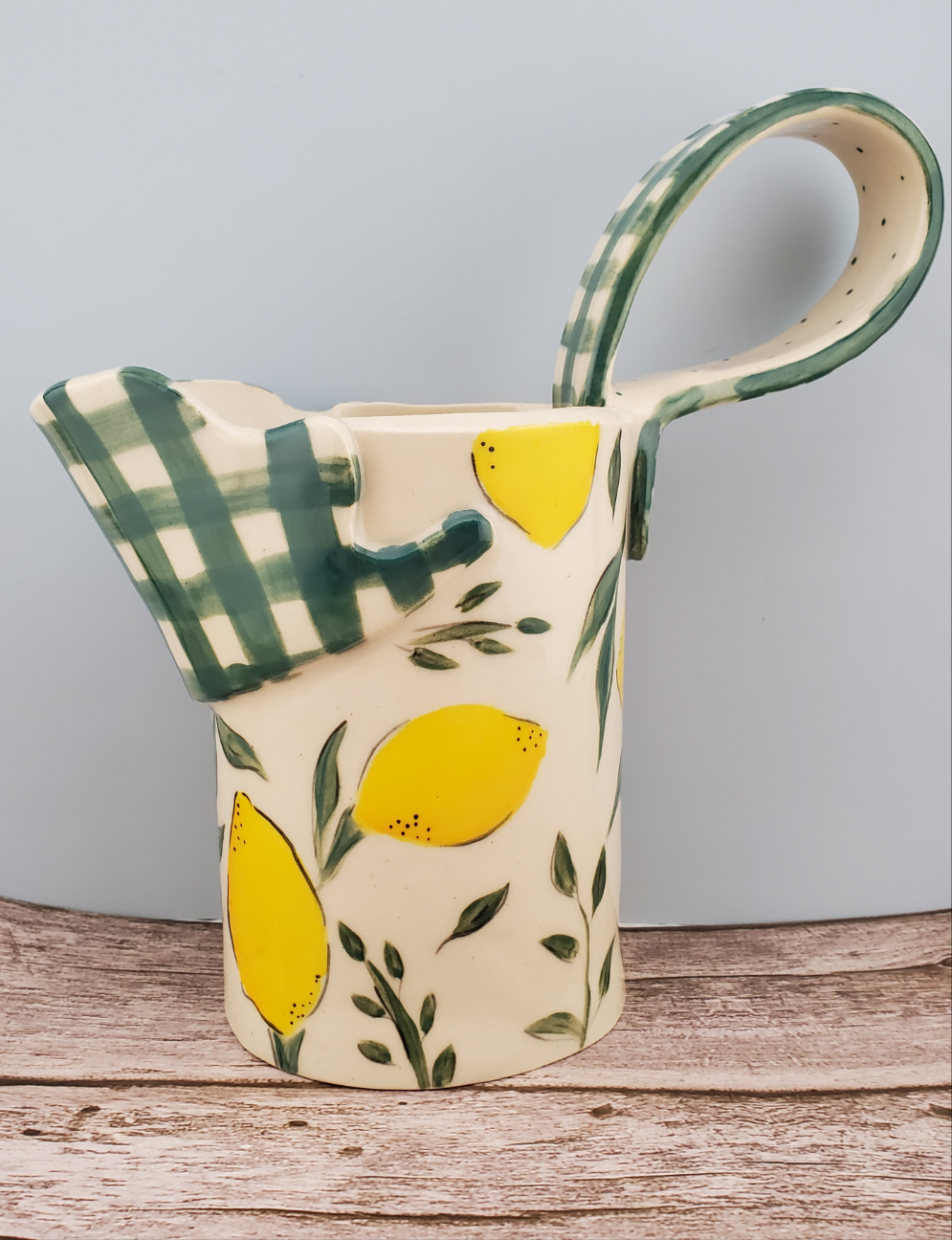 Lemon Pitcher