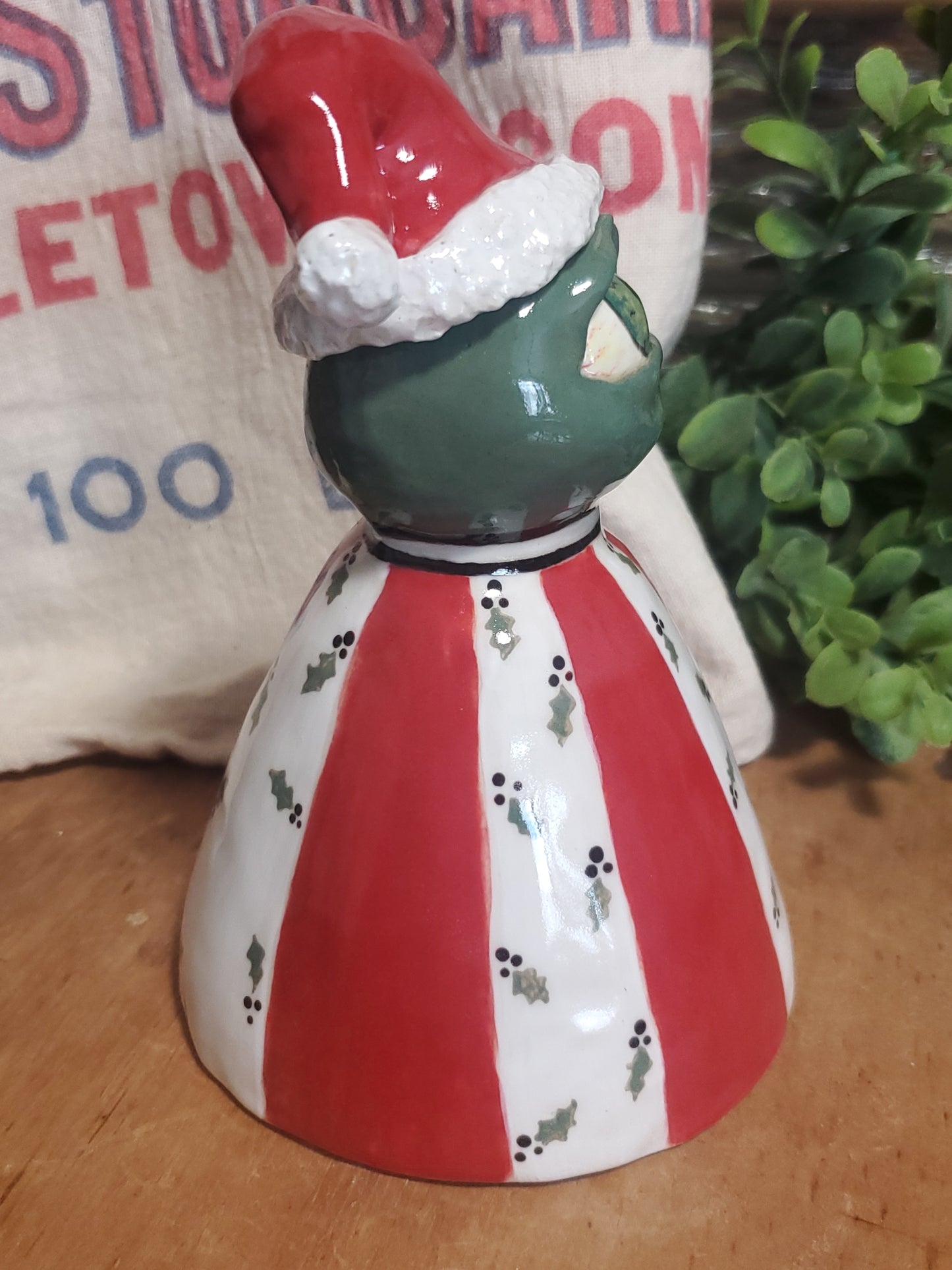 Merry Spookmas Eye Bell