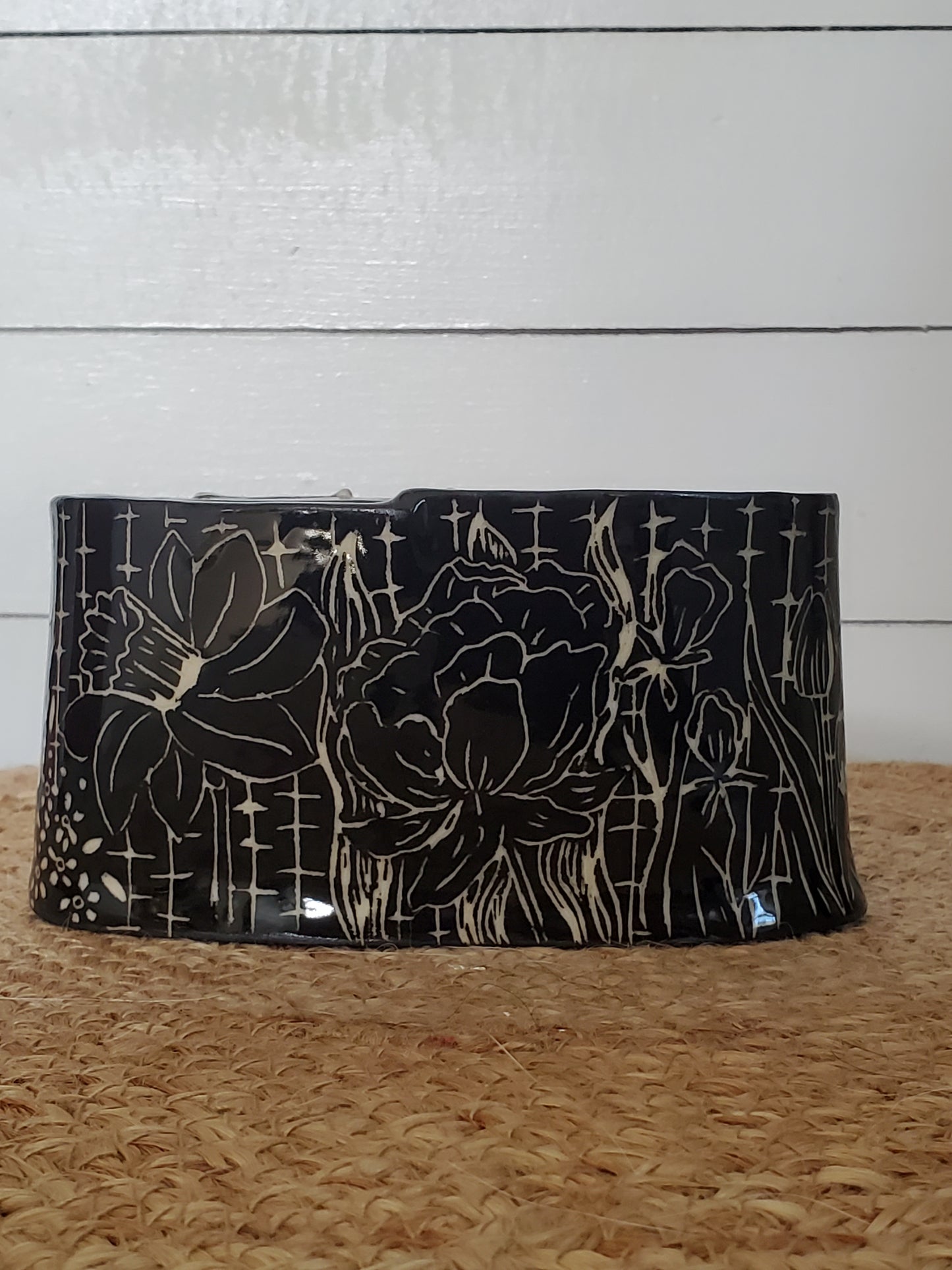 Sgraffito framed vase