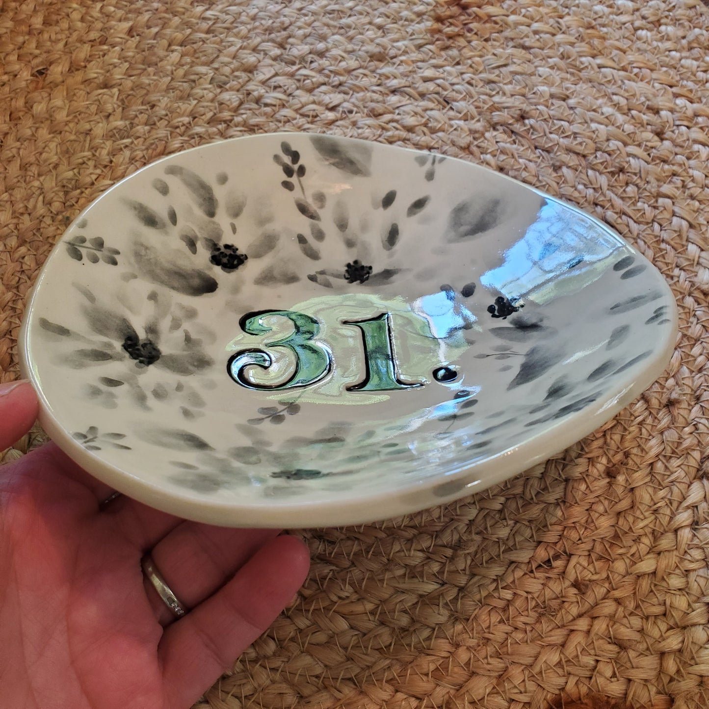 31 Floral plate (warped)