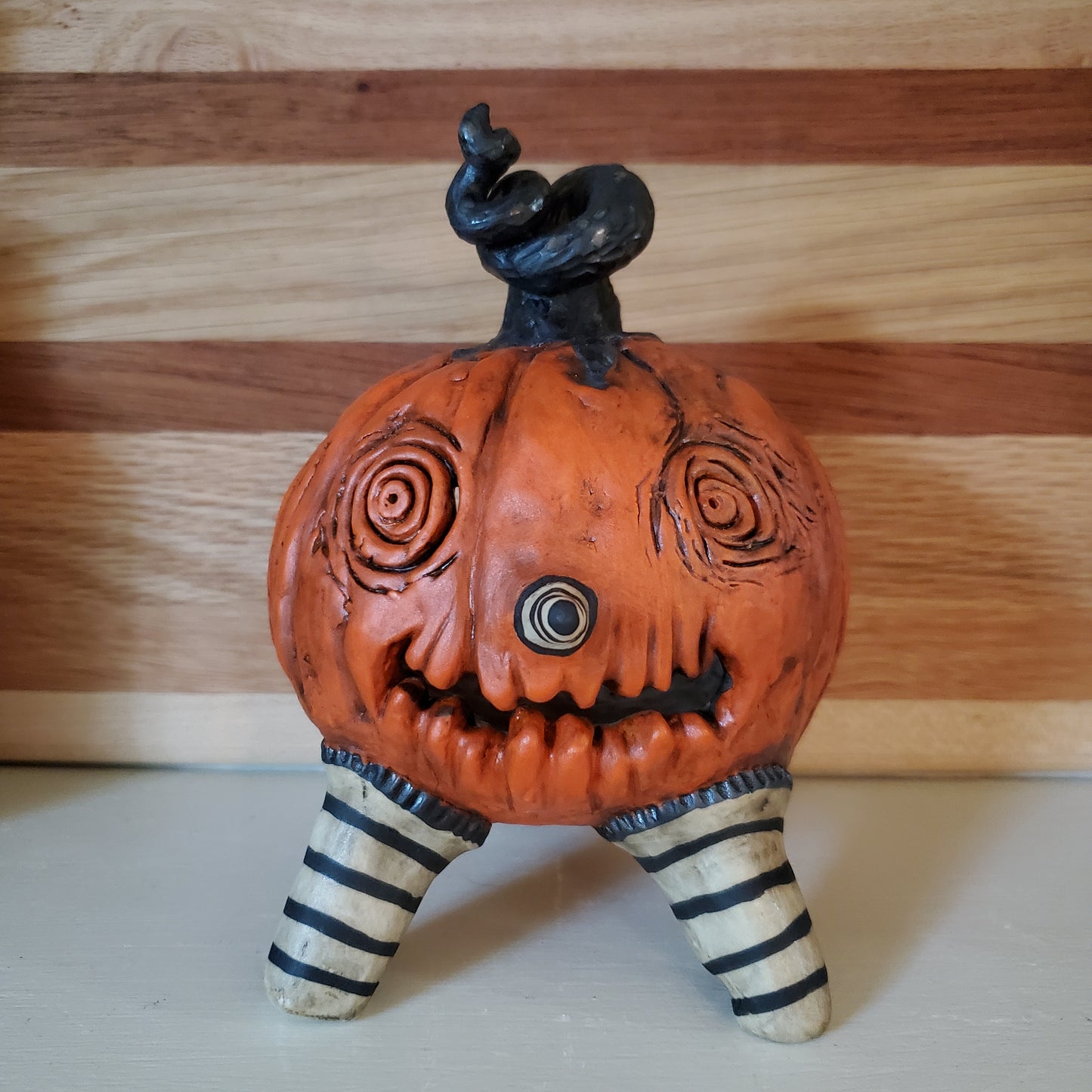 Jackolantern tea light holder