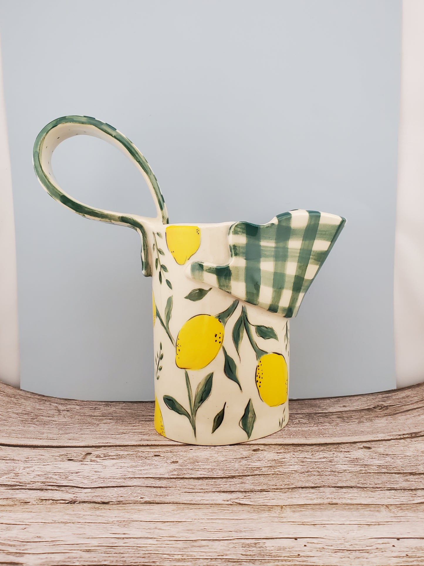 Lemon Pitcher