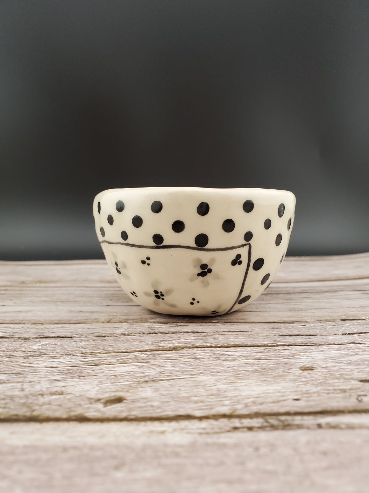 Black and white Pinch Pot