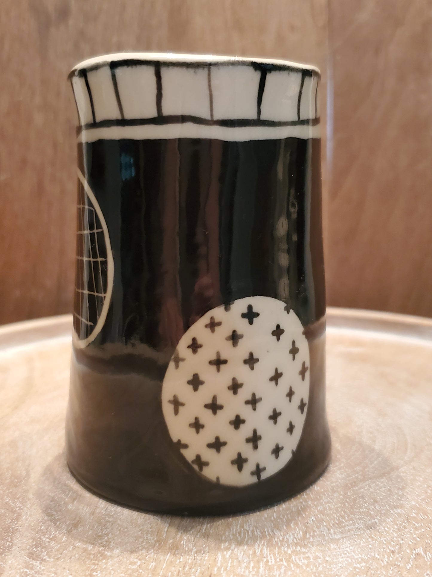 Black and white mini creamer