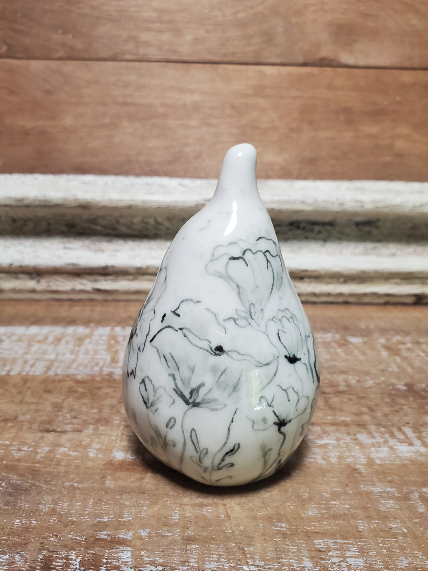 Rattling Floral Porcelain Pear