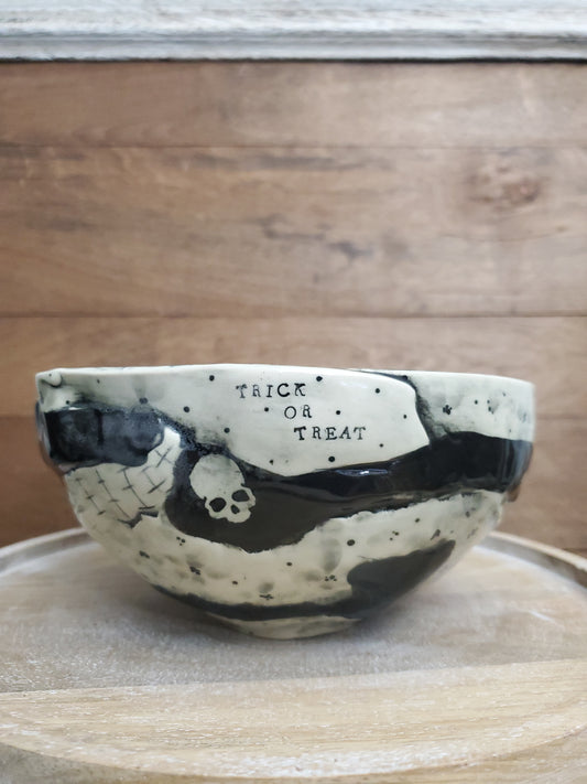 Halloween Trick or Treat Bowl