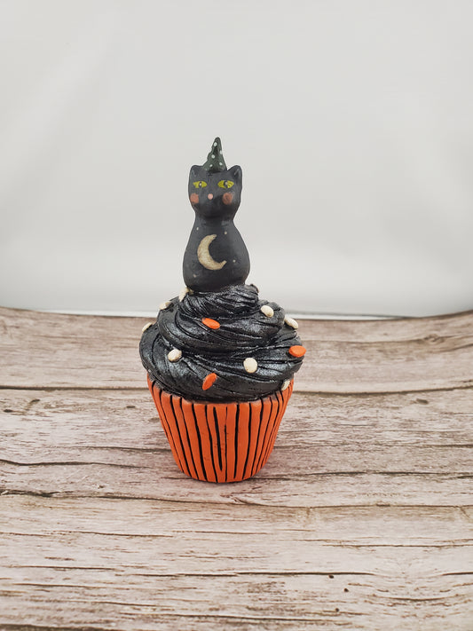 Celest the Cat Cupcake