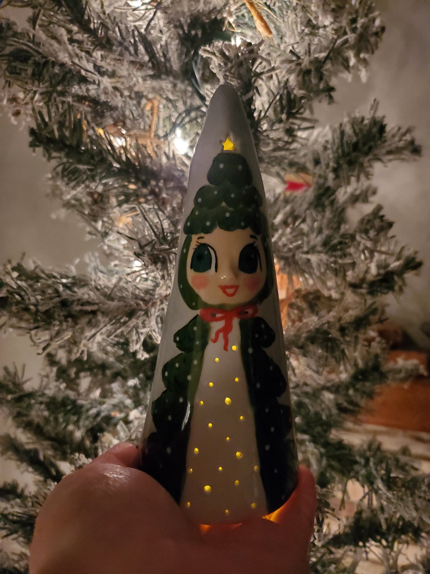 HH inspired Christmas Tree Girl Luminary