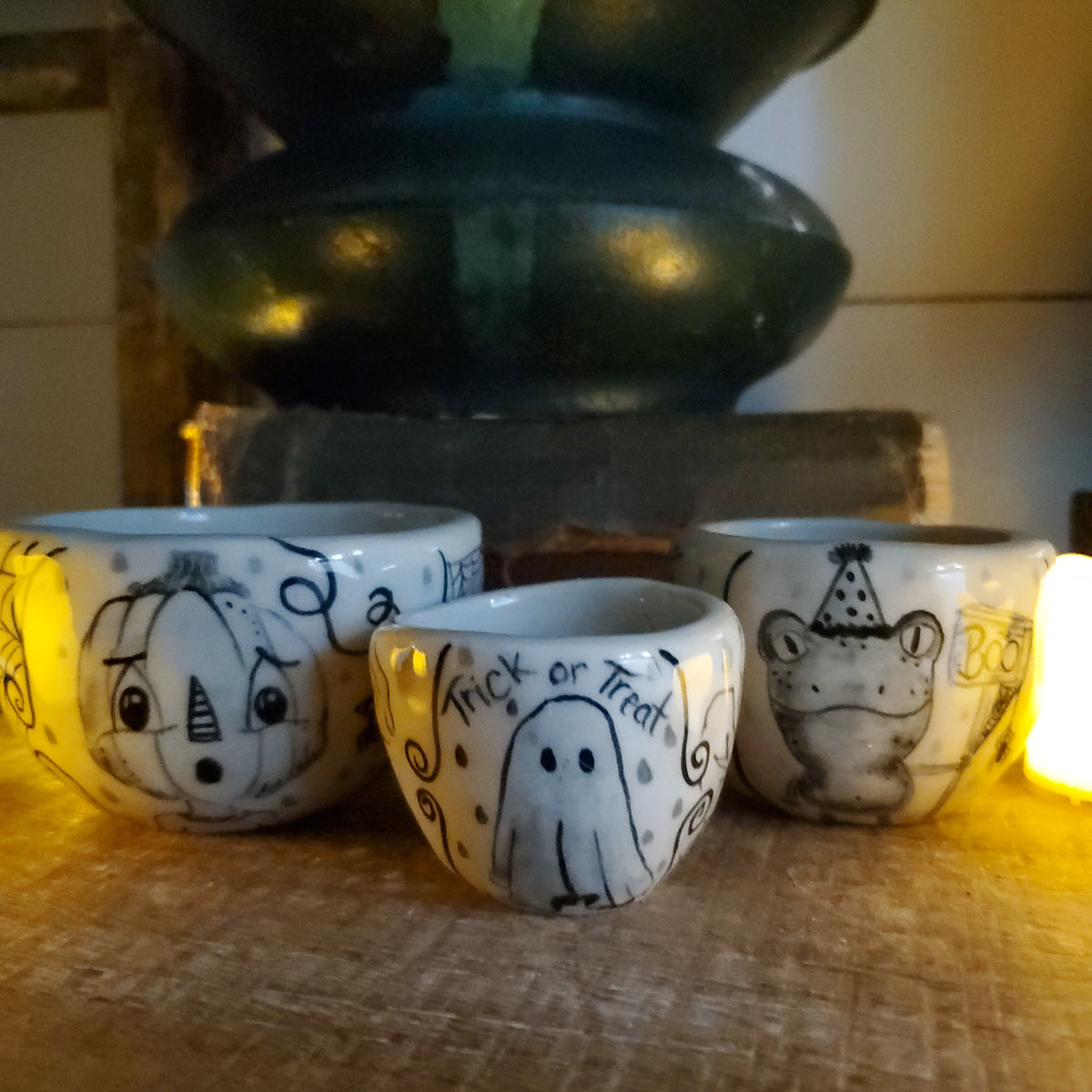Halloween stacking bowls