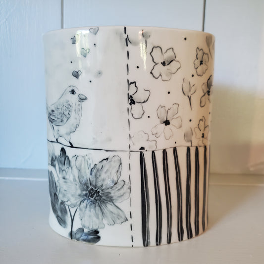 Black and white vase with glaze flaw