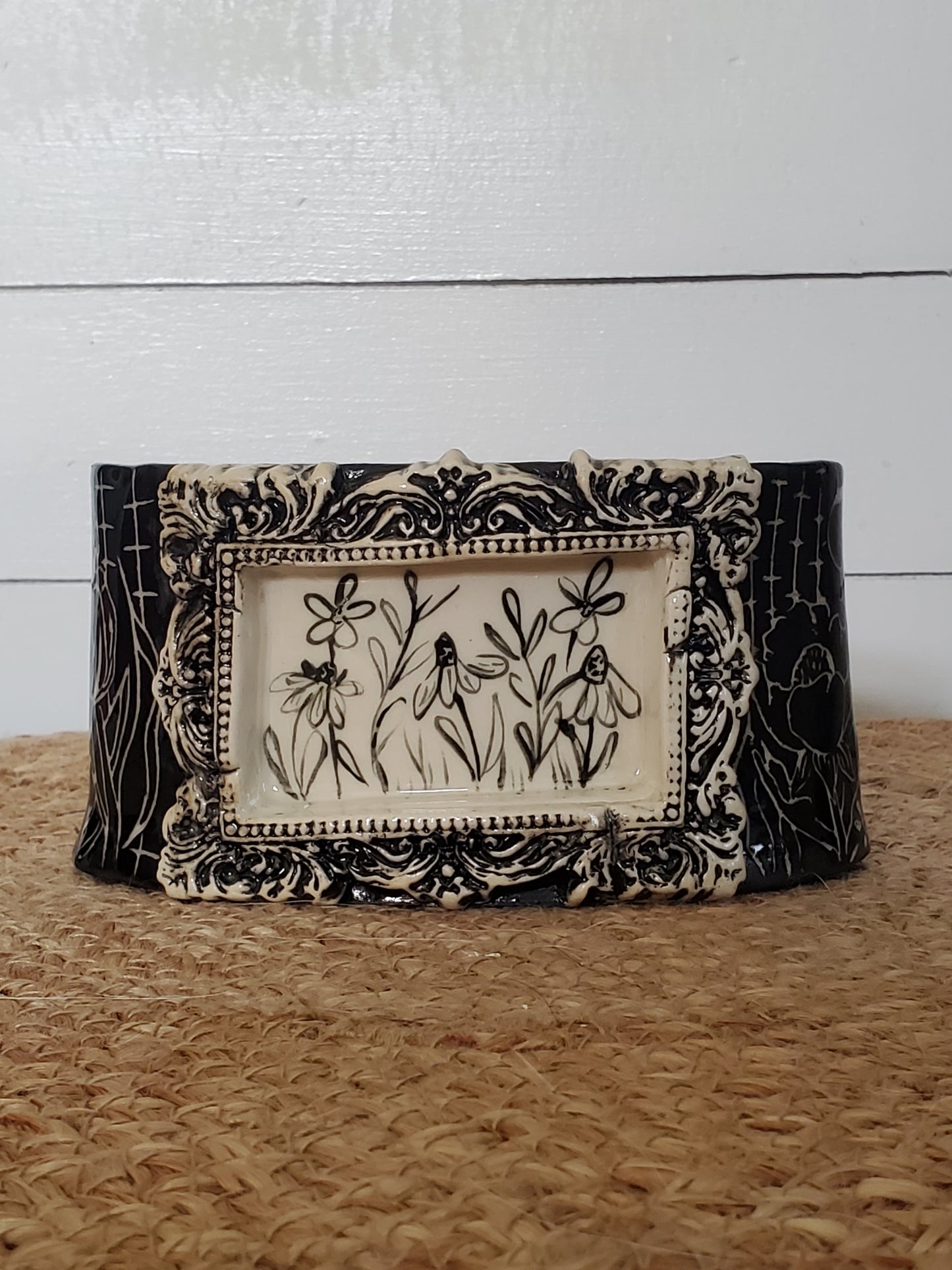 Sgraffito framed vase