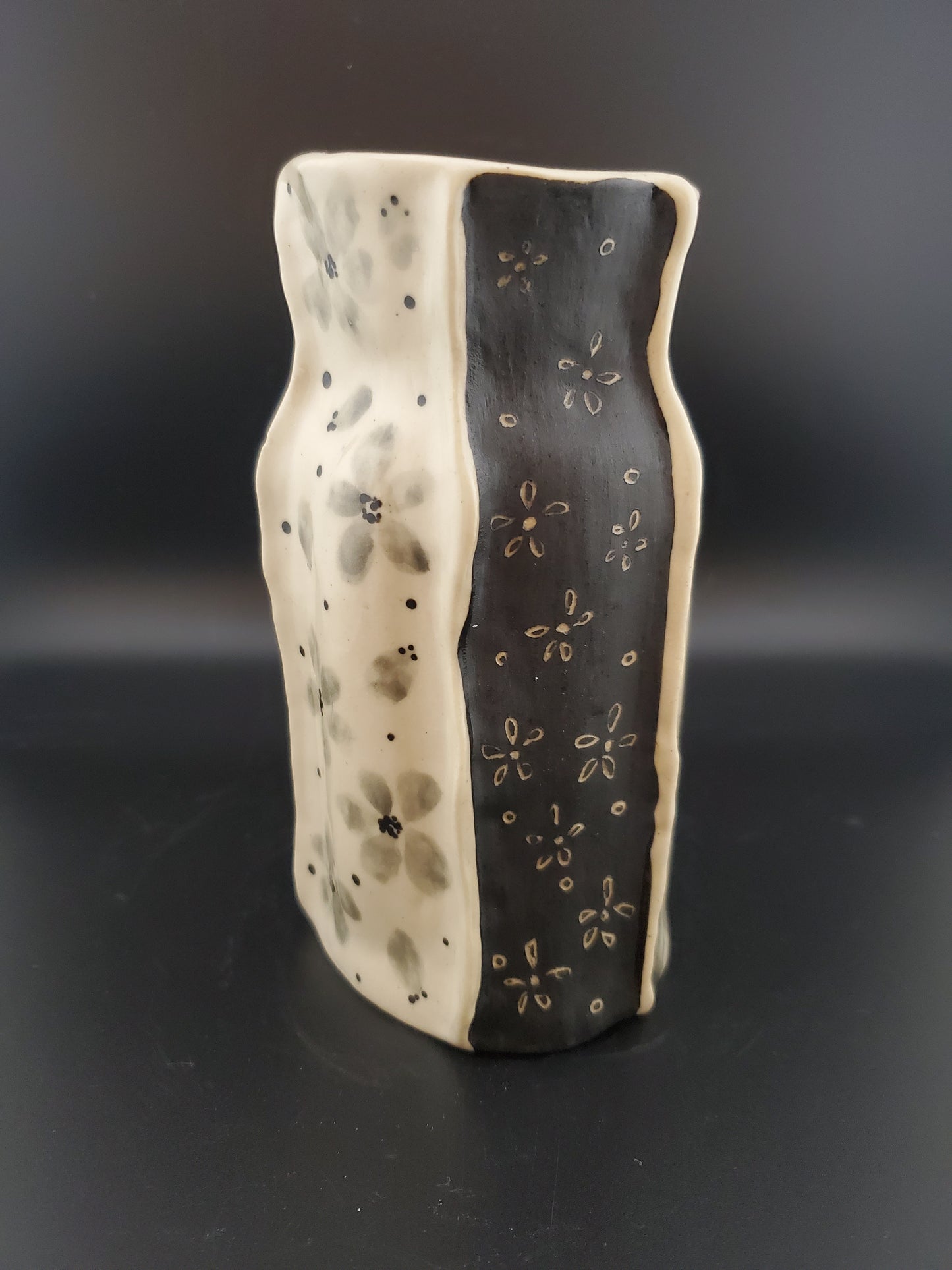 Black and white Vase