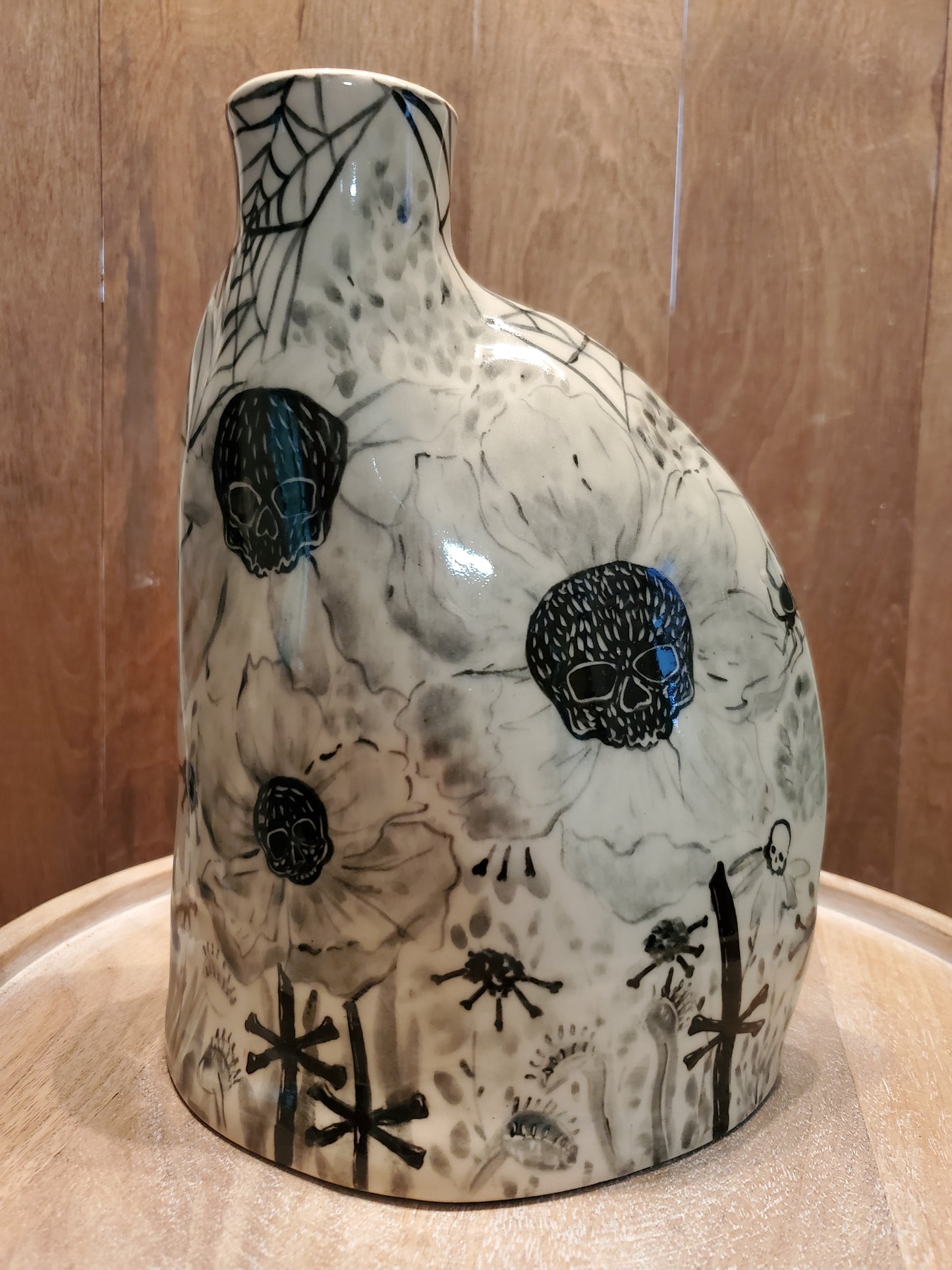 Double Sided Black and White Vase