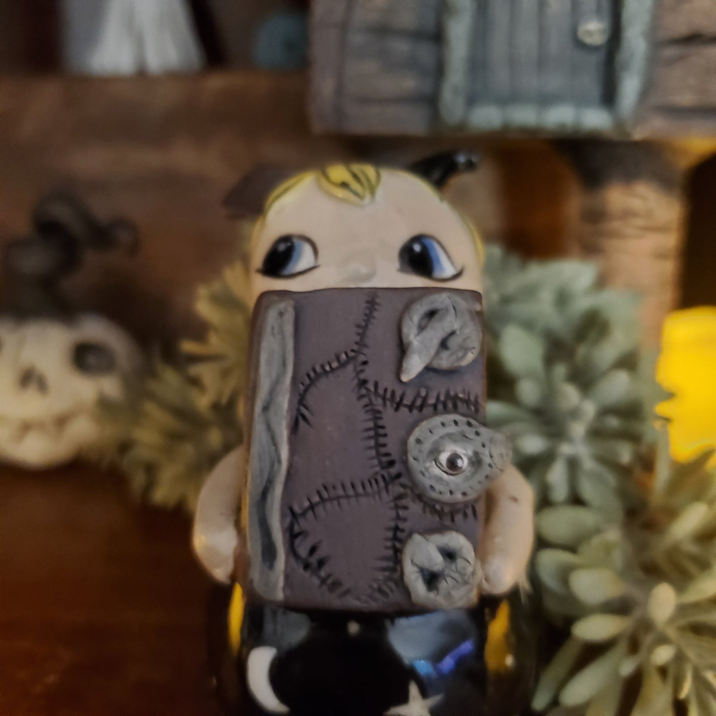 Daisy and all her Hocus Pocus