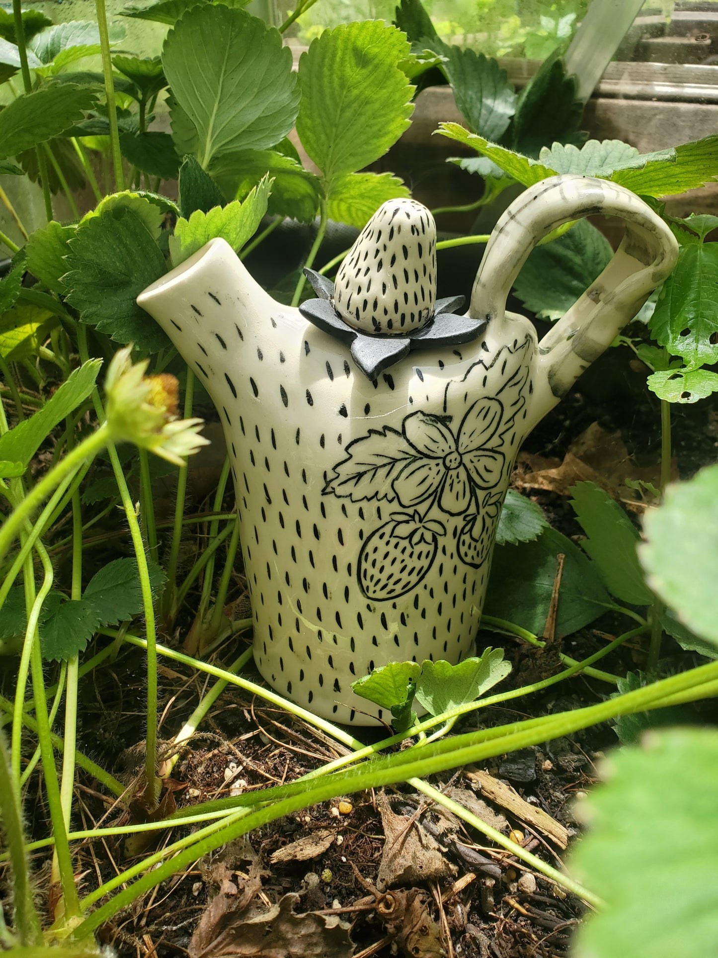 Decorative Strawberry Teapot