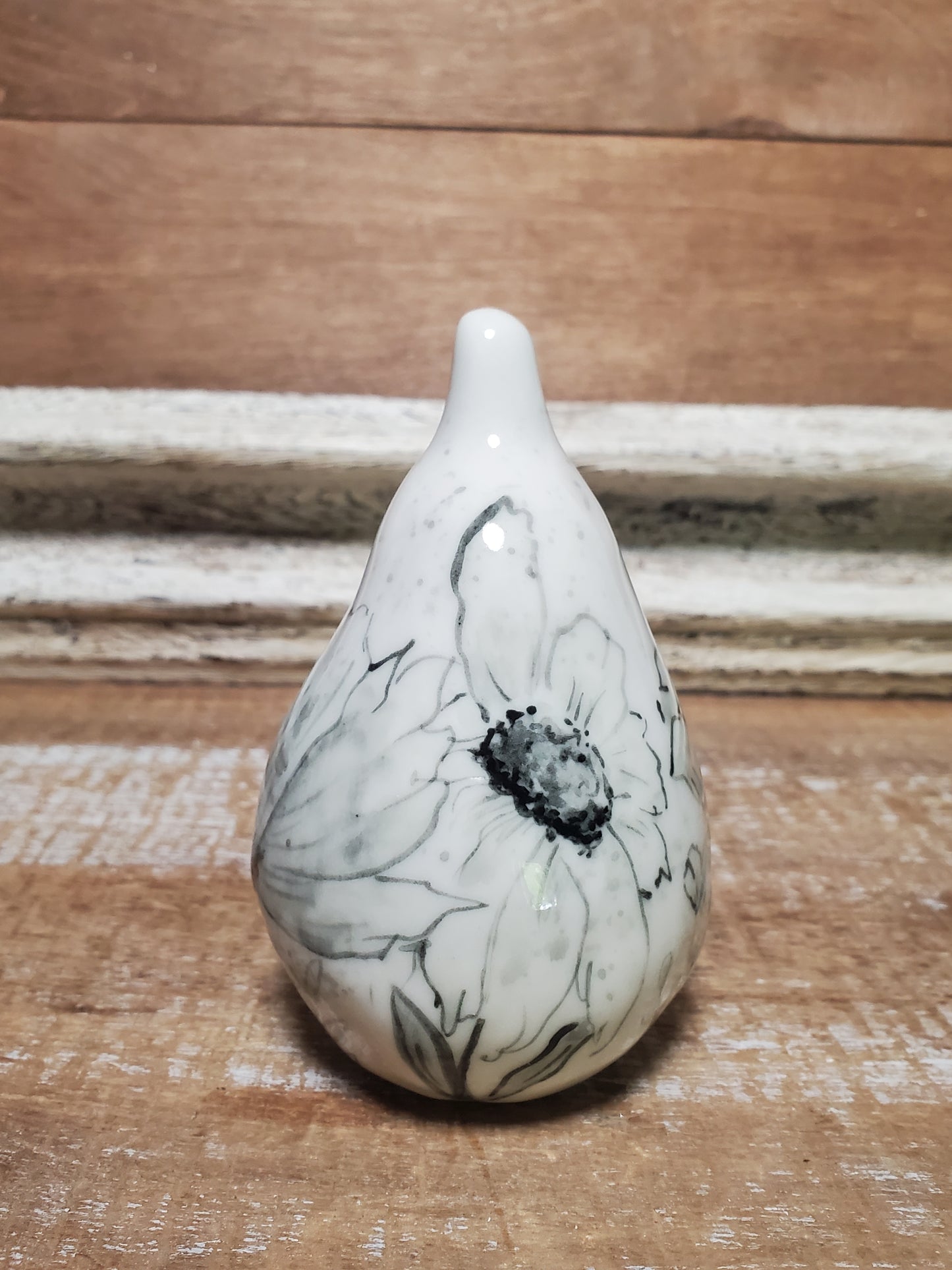 Rattling Floral Porcelain Pear