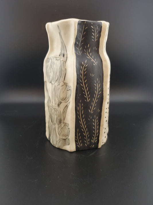 Black and white Vase