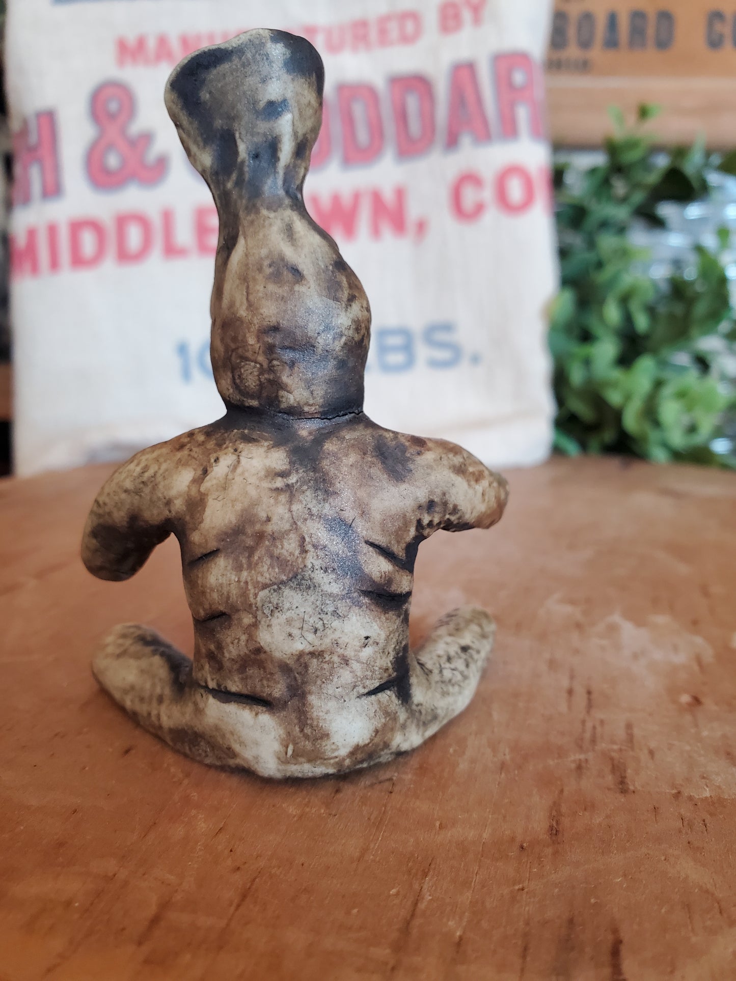Voodoo shelf sitter