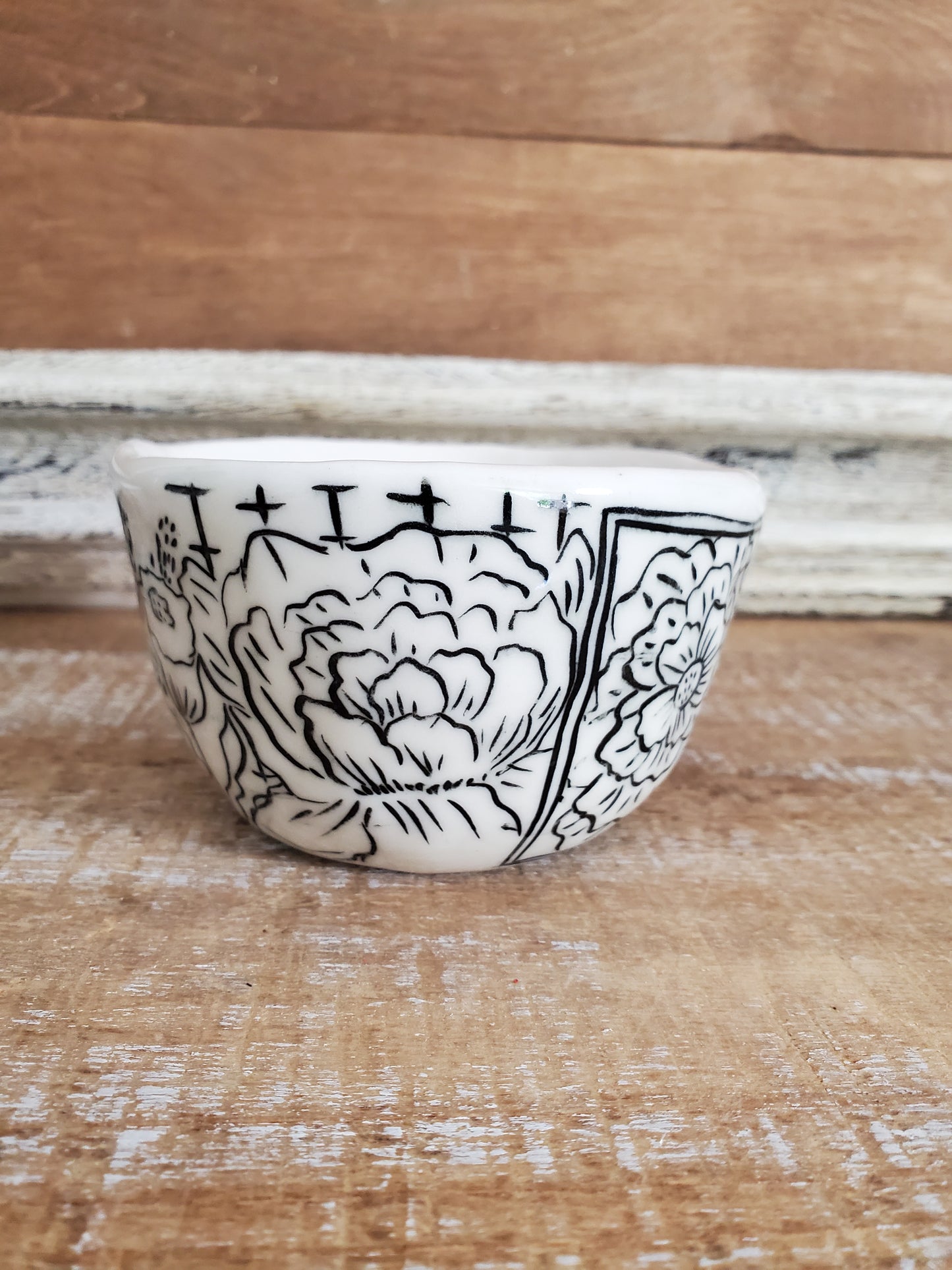 Porcelain Floral Pinch Pot / Bowl