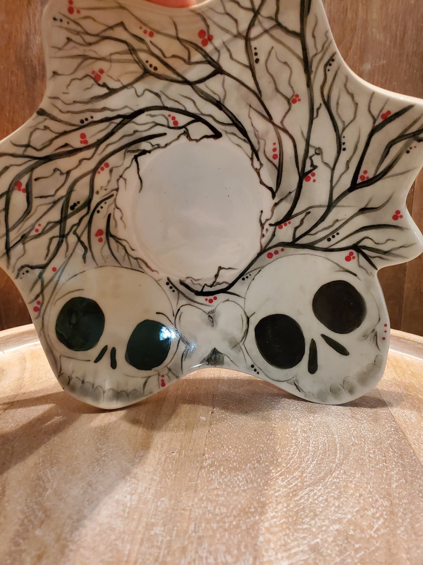 Skull wreath trinket plate