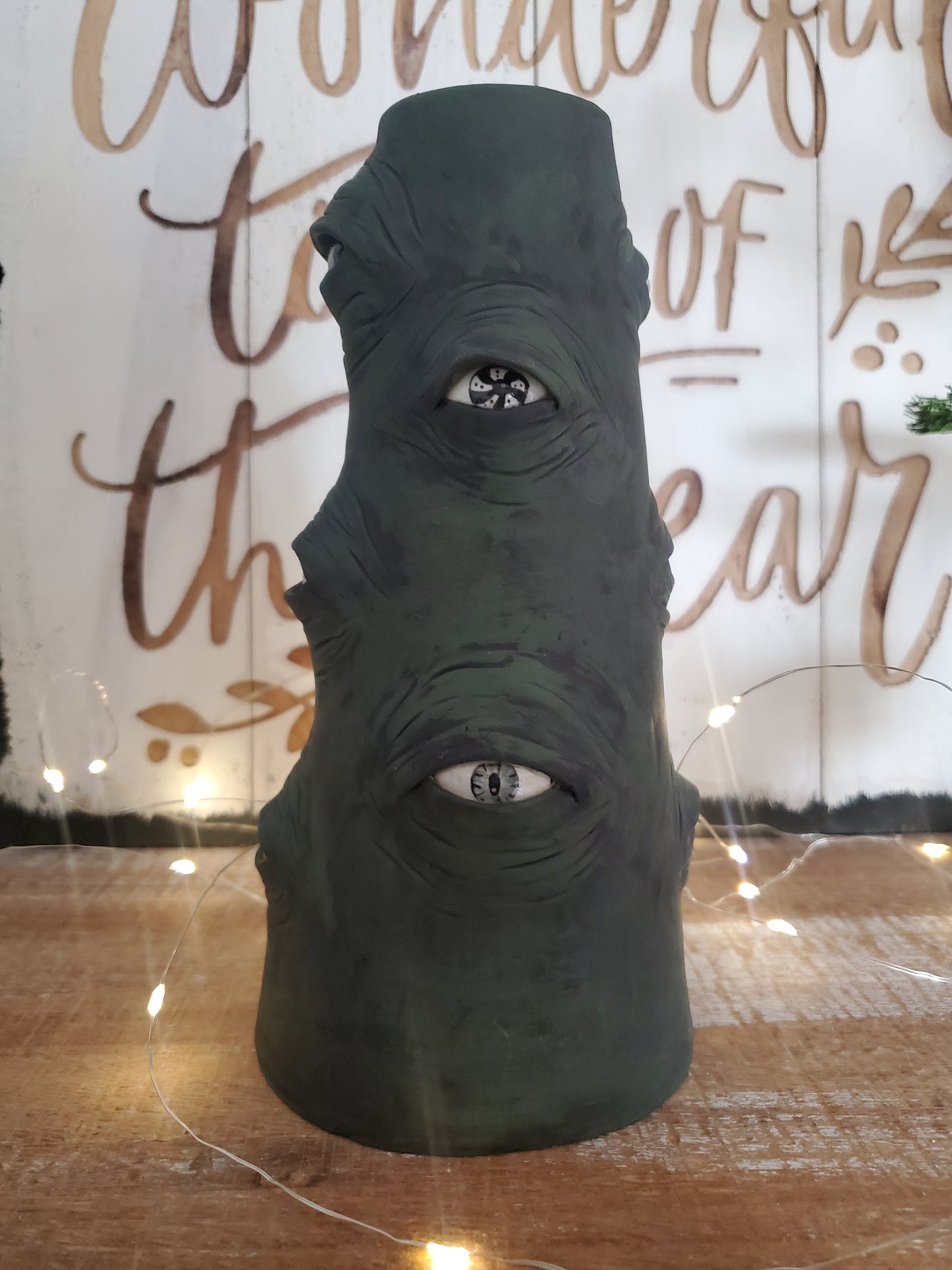 Large Eye vase