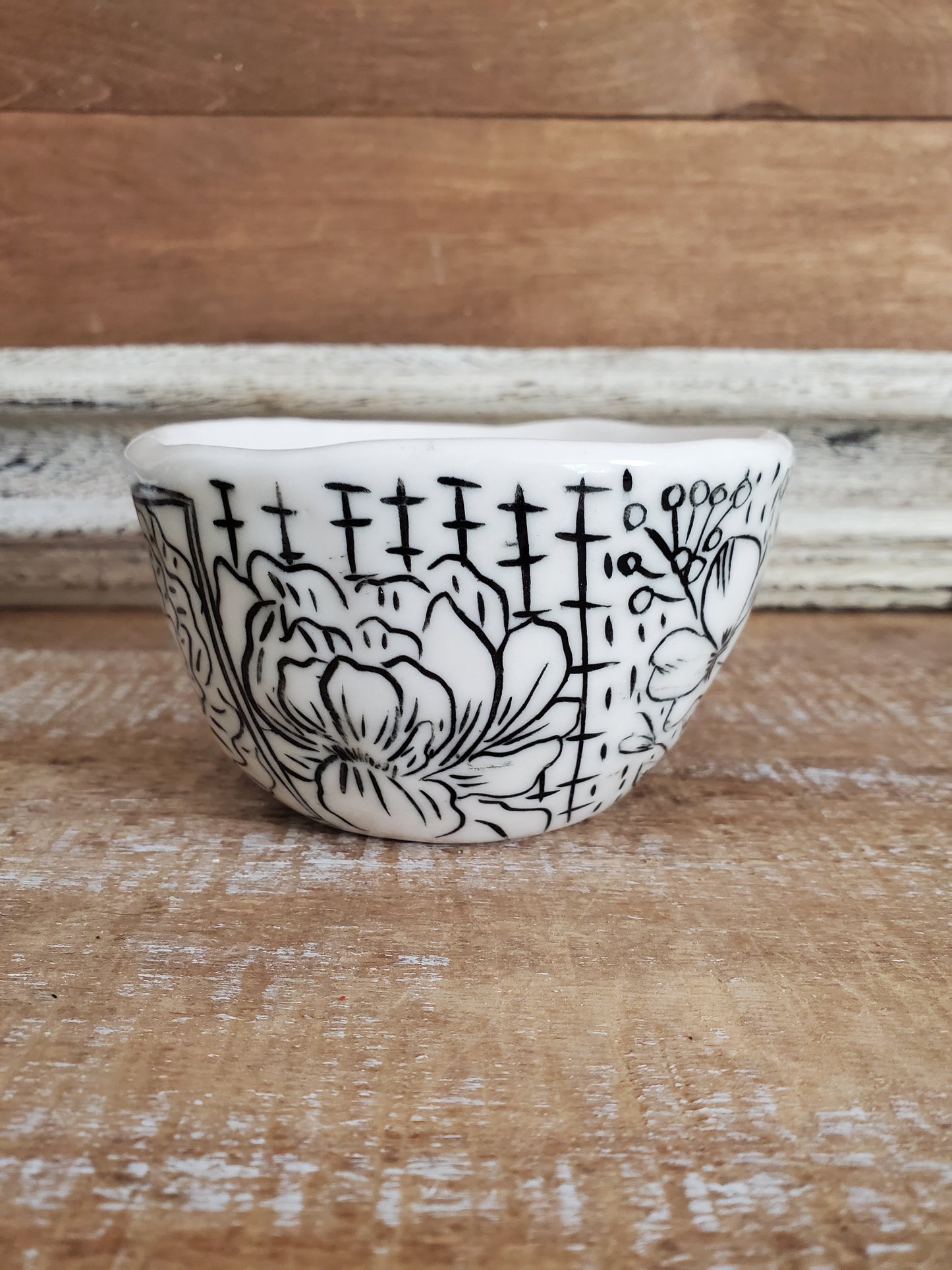Porcelain Floral Pinch Pot / Bowl