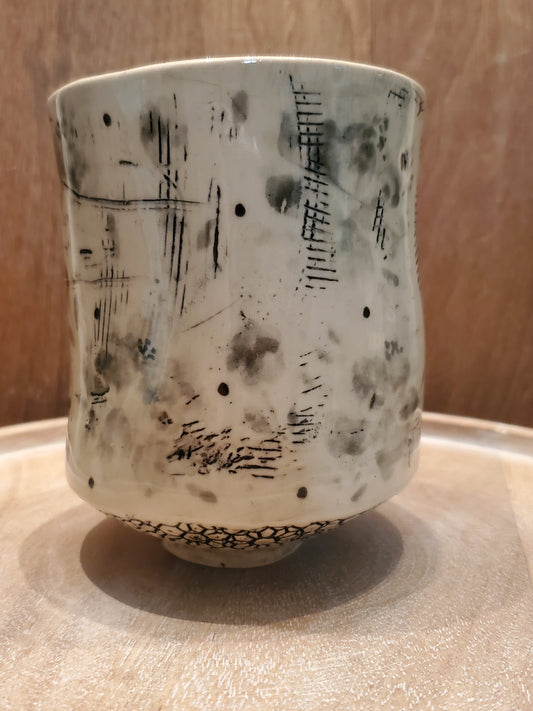 Black and white floral cup