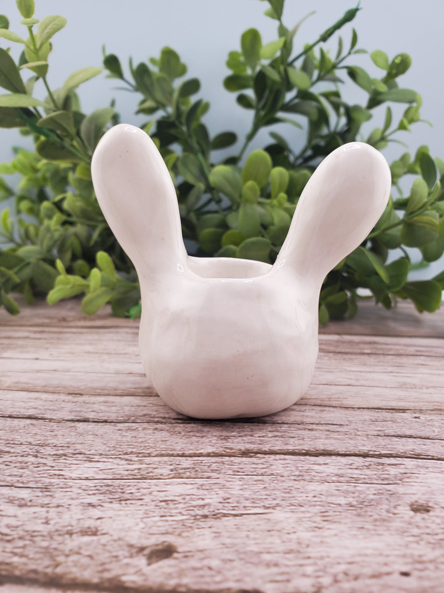 Bunny candle holder