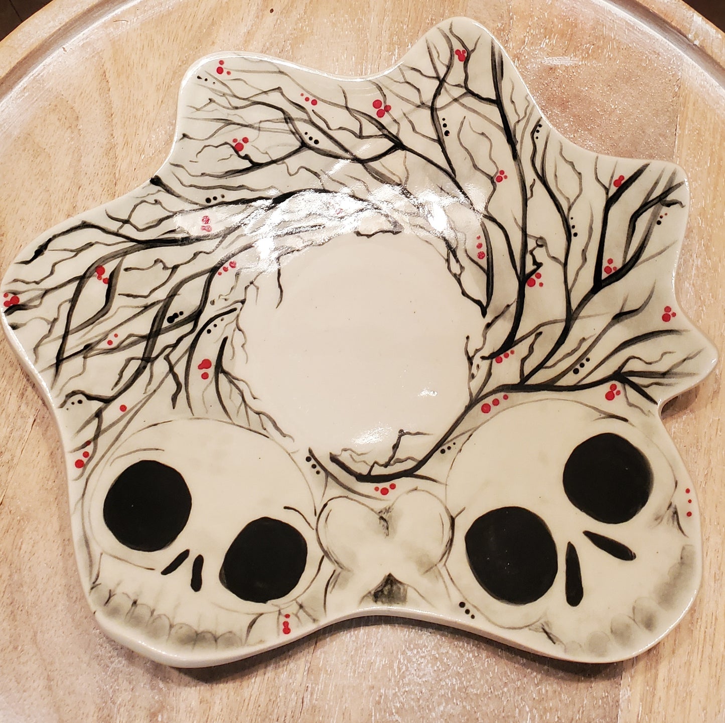 Skull wreath trinket plate