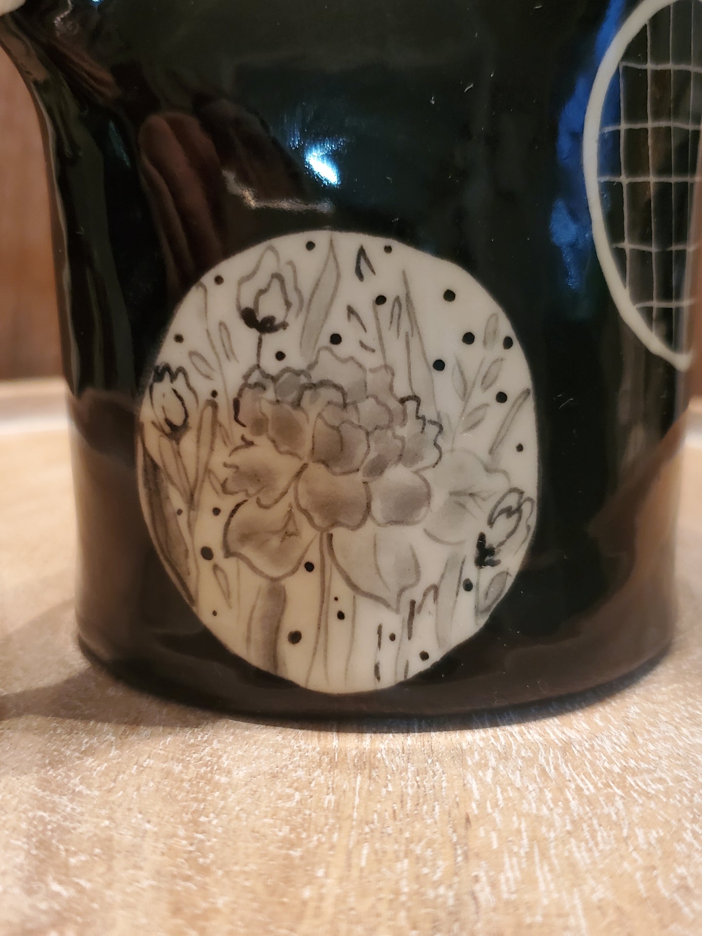 Black and white mini creamer