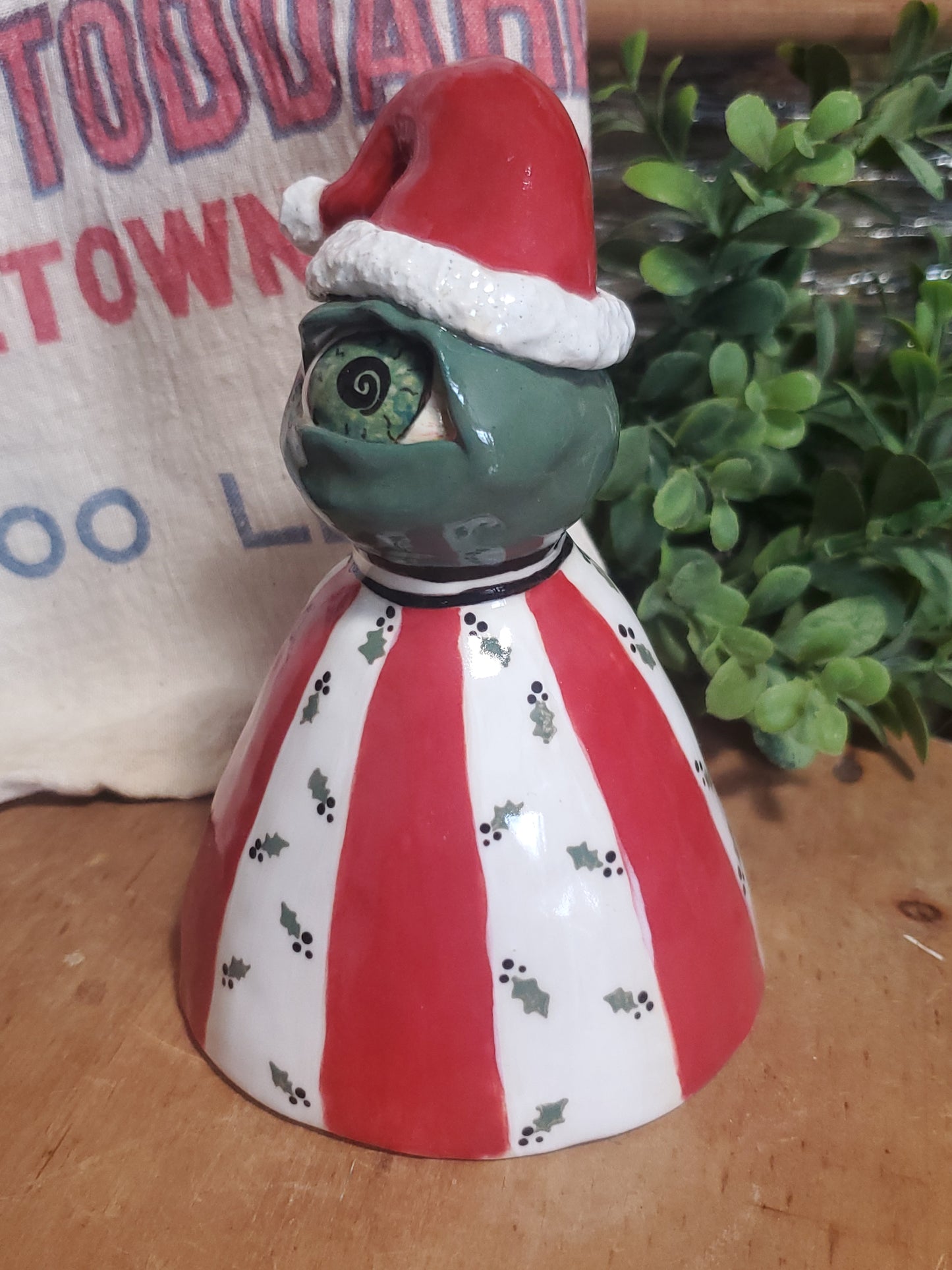 Merry Spookmas Eye Bell