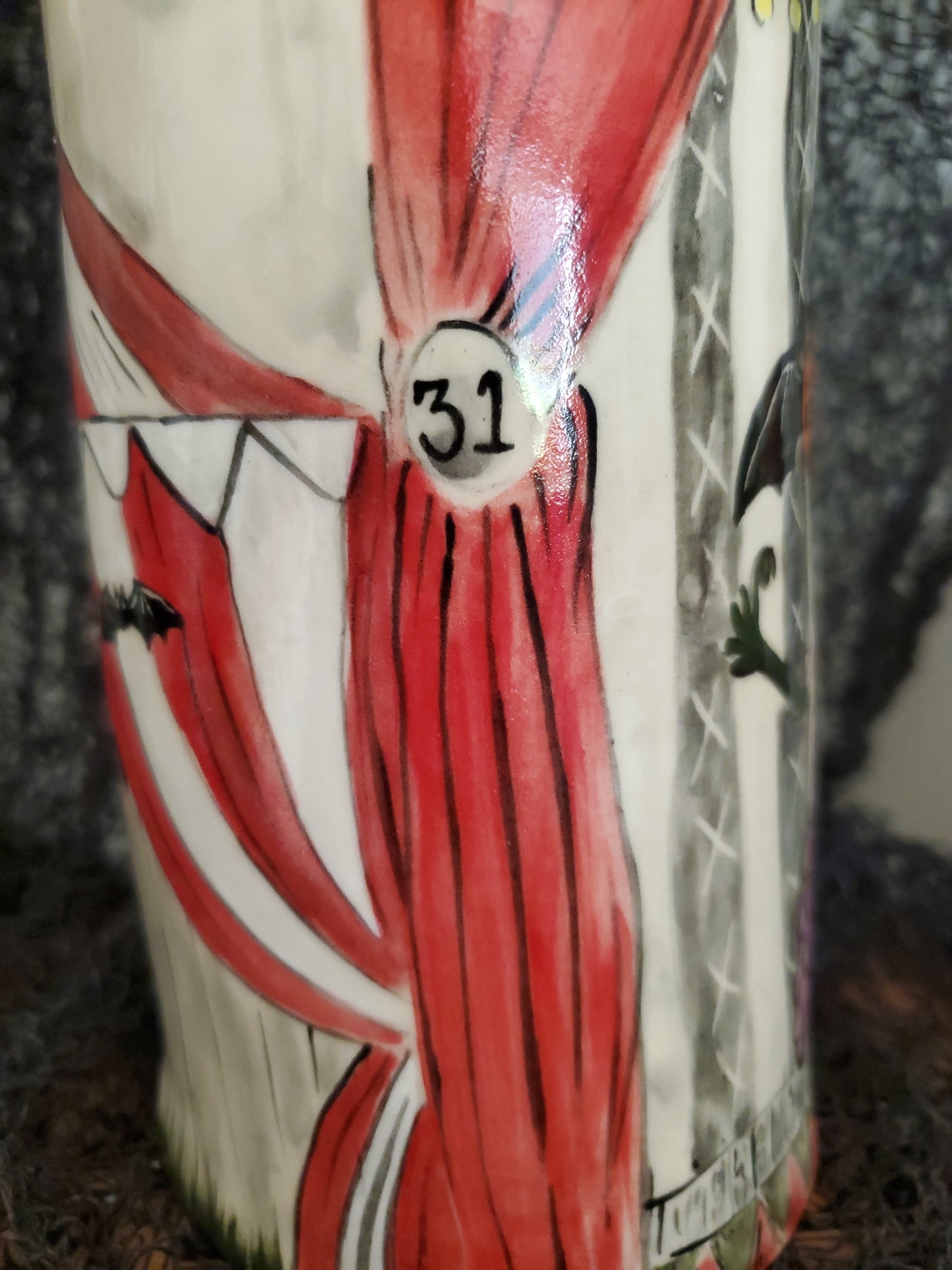 The Swee'der Circus Vase