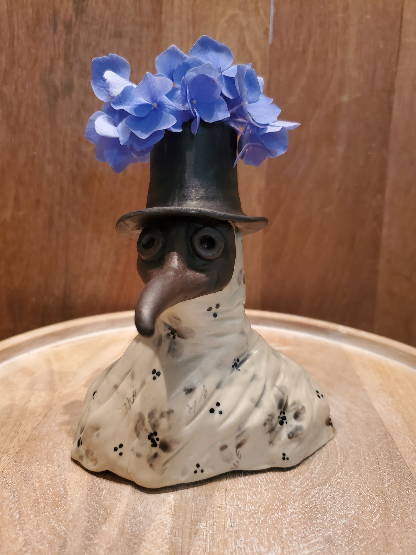 Plague Dr figurine / mini vase