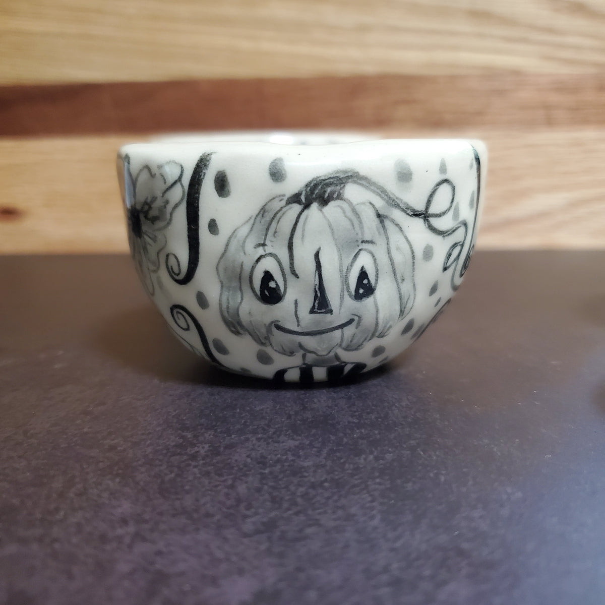 Halloween stacking pinch pots bowls