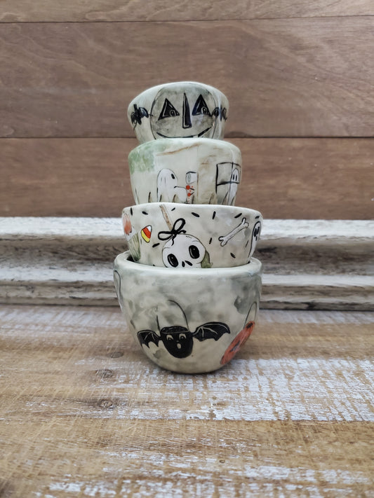 Stacking Halloween Bowls